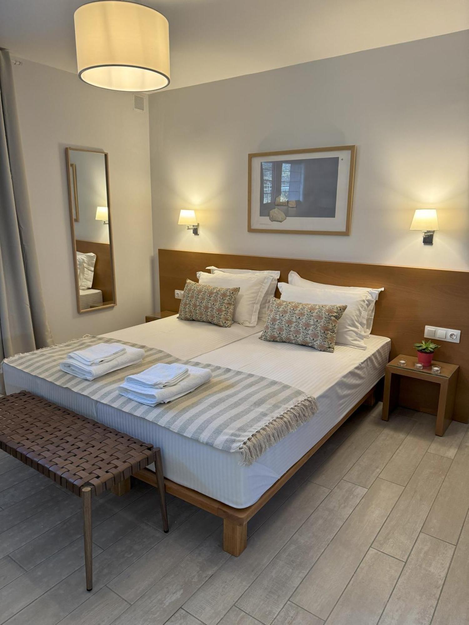 Acra Melia Apartment Palaiontsiflikion Exterior photo