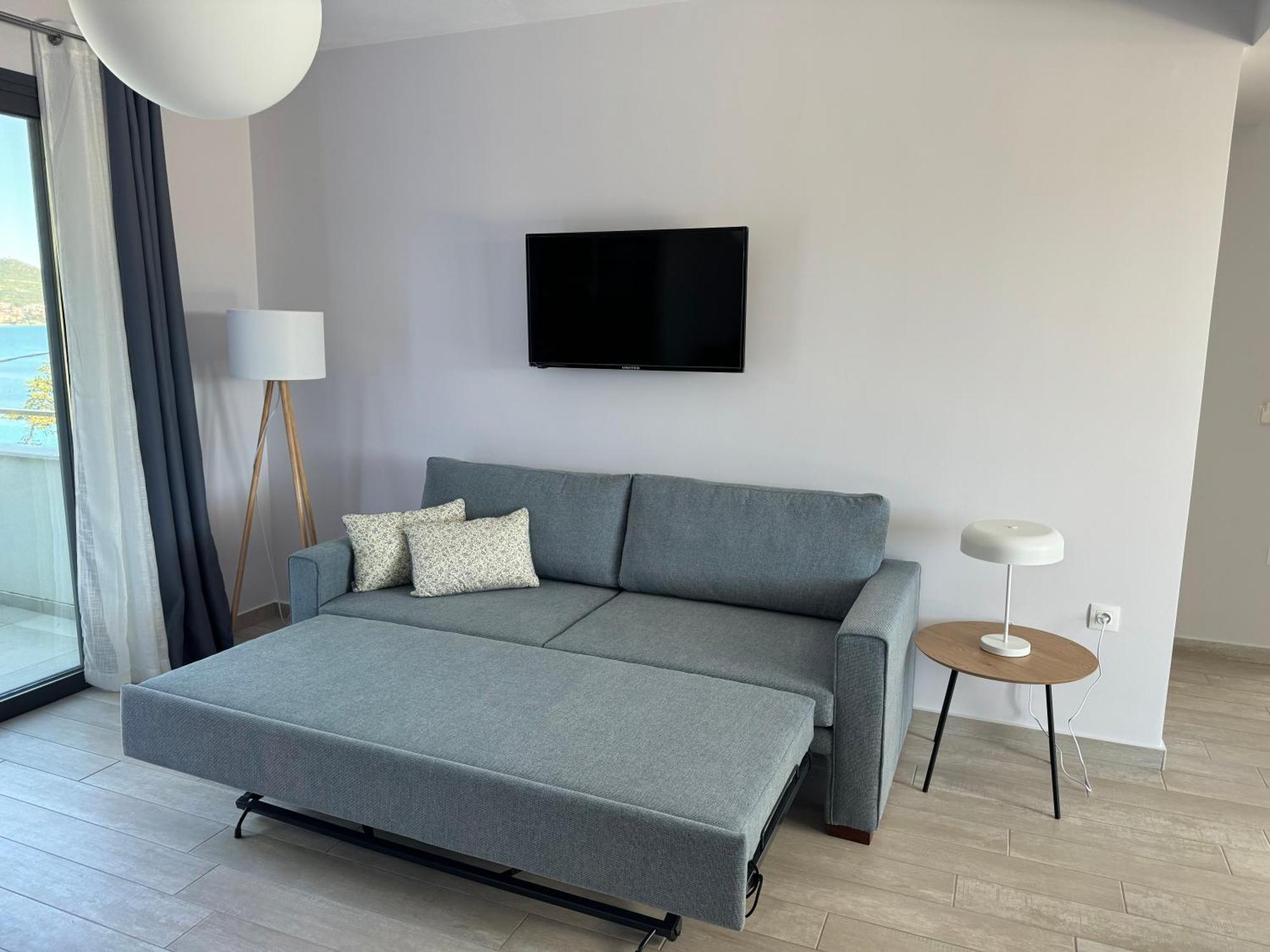 Acra Melia Apartment Palaiontsiflikion Exterior photo